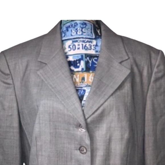 Escada Grey Blazer size 44 - Picture 3 of 8